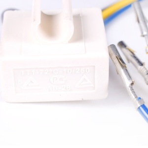 картинка Термореле холодильника в Сервисном центре «Близнецов»