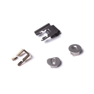 картинка Комплект крепежей духовки в Сервисном центре «Близнецов»