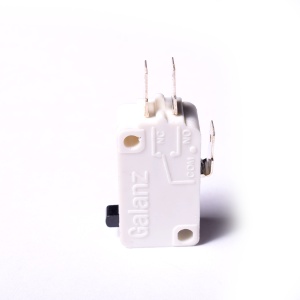 картинка Микровыключатель микроволновой печи в Сервисном центре «Близнецов»