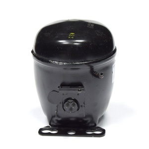 картинка Компрессор EMBRACO EGM 90 CLC R600 холодильника в Сервисном центре «Близнецов»